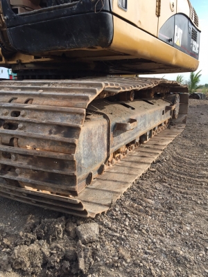 ขาย Cat320c เล่มทะเบียน มี 2 คัน 18000 ชม ดูได้ที่ลาดหลุมแก้ว