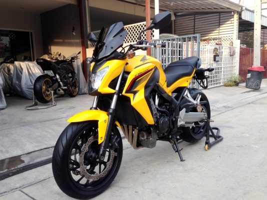 ((ดาวน์45000)) ขาย CB650f ปี2014 สีเหลือง ไม่ล้ม ไม่แปะ ราคา235000บาท(รับเทริ์น)