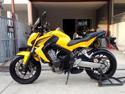 ((ดาวน์45000)) ขาย CB650f ปี2014 สีเหลือง ไม่ล้ม ไม่แปะ ราคา235000บาท(รับเทริ์น)