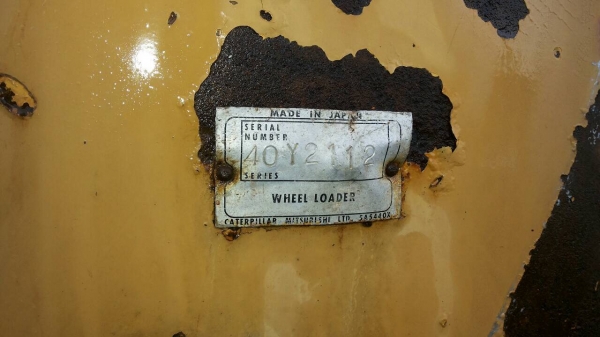 รถตักล้อยาง 910 - กรองเดียว 40Y - รถพร้อมใช้ แต่ - รถเบรกไม่อยู่ ต้องทำ - เก็บเบรกนิดหน่อย