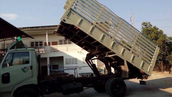 ขาย 6 ล้อดั้ม ฮีโน่ FB2 W  ดั้มเกษตร