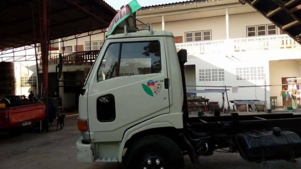 ขาย 6 ล้อดั้ม ฮีโน่ FB2 W  ดั้มเกษตร