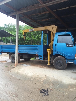 FC117 แรง  พร้อมเครน 3 ตัน  สภาพพร้อมใช้งาน  ราคา  420,000  บาท