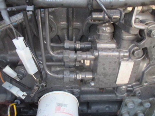 ขายเครื่องปั๊มลม ยี่ห้อ COMPAIR 130CFM ขายเครื่องปั๊มลม ยี่ห้อ COMPAIR 130CFM