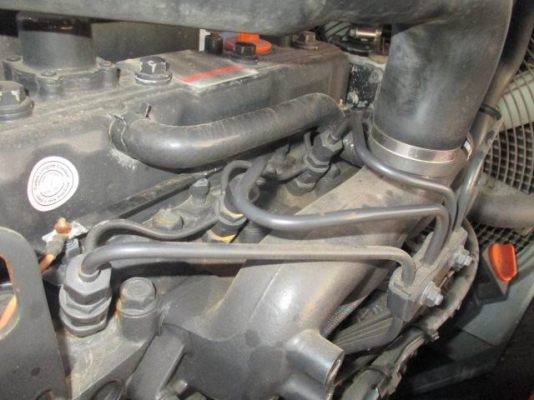 ขายเครื่องปั๊มลม ยี่ห้อ COMPAIR 130CFM ขายเครื่องปั๊มลม ยี่ห้อ COMPAIR 130CFM