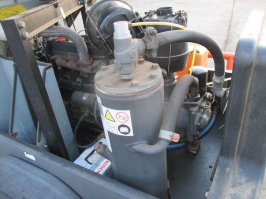 ขายเครื่องปั๊มลม ยี่ห้อ COMPAIR 130CFM ขายเครื่องปั๊มลม ยี่ห้อ COMPAIR 130CFM