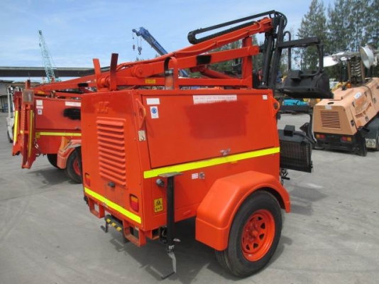 ขายสปอร์ตไลท์เคลื่อนที่ เครื่องยนต์ดีเชล