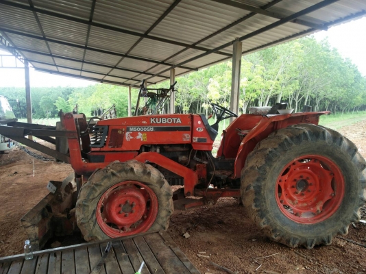 ขายรถไถ KUBUTA M 500 สภาพพร้อมไช้