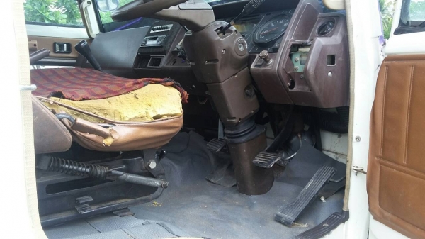 ขายรถดั้มพ์ 6 ล้อ HINO เครื่อง HO7C = 185 แรงม้า บรรทุกข้าว พืชผลทางการเกษตรดีครับ ขายรถดั้มพ์ 6 ล้อ HINO เครื่อง HO7C = 185 แรงม้า บรรทุกข้าว พืชผลทางการเกษตรดีครับ