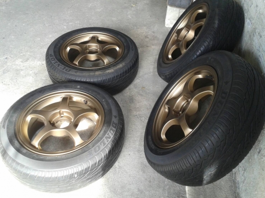 ขอบ15นิ้ว4รู100 พร้อมยาง สวยๆ 4 ล้อ ราคา 6700 บาท