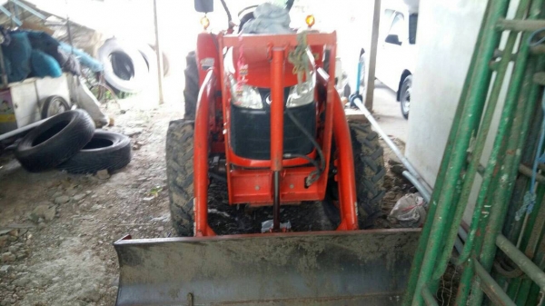 ขายด่วน รถไถ 2 เพลา KUBOTA ปี 53 สภาพดี พร้อมใช้งาน