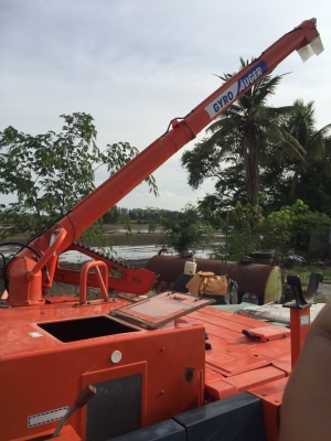 รถเกี่ยวนวดข้าว Kubota Skyroad R1-24G คันใหญ่