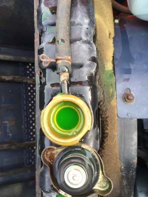 รถเกี่ยวนวดข้าว Kubota Skyroad R1-24G คันใหญ่