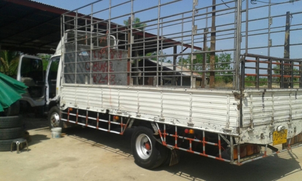 หกล้อ ฮีโน่ FC4Jปี42ช่วงยาว5.50ม สภาพดีเดิมสวยกริ๊ปพร้อมใช้งาน ทะเบียนพร้อมโอน หกล้อ ฮีโน่ FC4Jปี42ช่วงยาว5.50ม สภาพดีเดิมสวยกริ๊ปพร้อมใช้งาน ทะเบียนพร้อมโอน