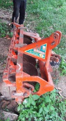 ผานหลังตามสภาพครับ ตราช้าง ขายตัด 15,000 บาท ผานหลังตามสภาพครับ ตราช้าง ขายตัด 15,000 บาท