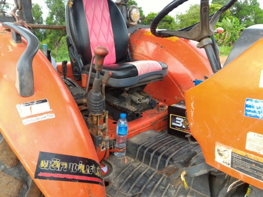 ขายKUBOTA M7040 พร้อมดันหน้า ผาน6CMT ราคา 370,000 สนใจสอบถามได้ครับ 0818618678,0899347475 ส่งฟรี 300กม.
