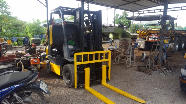 ยก2.5tcm2ระบบเลี้ยวกะบอก