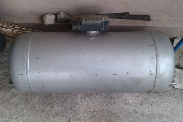 ถังแก๊สรถยนต์  ขนาด 48 ลิตร กับ58 2ใบ 1400