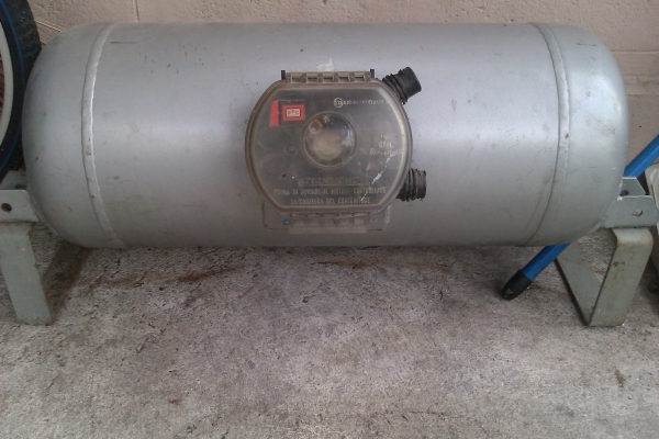 ถังแก๊สรถยนต์  ขนาด 48 ลิตร กับ58 2ใบ 1400