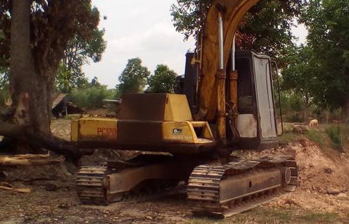 **365,000 บ.ต่อรอง/// แบคโฮ KOMATSU PC120-3 เครื่อง/ปั้ม เดิม แน่น แรง ไม่โหลด บูมอาร์มสวย บุ้งกี๋หนา เอวแน่น ช่วงล่าง70\% โซ่หนา แทร็กสวย เฟรมไม่มีปะ โรลเลอร์ ครบ สป็อคเก็ต60\% เก๋งสวย แอร์เย็น รถทำงานอยู่ เร็ว แรง คล่องตัว ตามสภาพ พร้อมลุย เอกสารสัญญาซื้อ