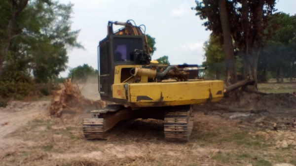 **365,000 บ.ต่อรอง/// แบคโฮ KOMATSU PC120-3 เครื่อง/ปั้ม เดิม แน่น แรง ไม่โหลด บูมอาร์มสวย บุ้งกี๋หนา เอวแน่น ช่วงล่าง70\% โซ่หนา แทร็กสวย เฟรมไม่มีปะ โรลเลอร์ ครบ สป็อคเก็ต60\% เก๋งสวย แอร์เย็น รถทำงานอยู่ เร็ว แรง คล่องตัว ตามสภาพ พร้อมลุย เอกสารสัญญาซื้อ