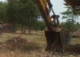 **365,000 บ.ต่อรอง/// แบคโฮ KOMATSU PC120-3 เครื่อง/ปั้ม เดิม แน่น แรง ไม่โหลด บูมอาร์มสวย บุ้งกี๋หนา เอวแน่น ช่วงล่าง70\% โซ่หนา แทร็กสวย เฟรมไม่มีปะ โรลเลอร์ ครบ สป็อคเก็ต60\% เก๋งสวย แอร์เย็น รถทำงานอยู่ เร็ว แรง คล่องตัว ตามสภาพ พร้อมลุย เอกสารสัญญาซื้อ