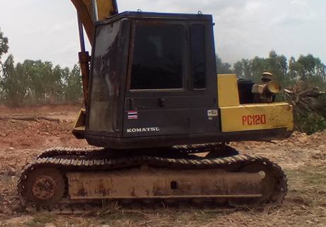 **365,000 บ.ต่อรอง/// แบคโฮ KOMATSU PC120-3 เครื่อง/ปั้ม เดิม แน่น แรง ไม่โหลด บูมอาร์มสวย บุ้งกี๋หนา เอวแน่น ช่วงล่าง70\% โซ่หนา แทร็กสวย เฟรมไม่มีปะ โรลเลอร์ ครบ สป็อคเก็ต60\% เก๋งสวย แอร์เย็น รถทำงานอยู่ เร็ว แรง คล่องตัว ตามสภาพ พร้อมลุย เอกสารสัญญาซื้อ