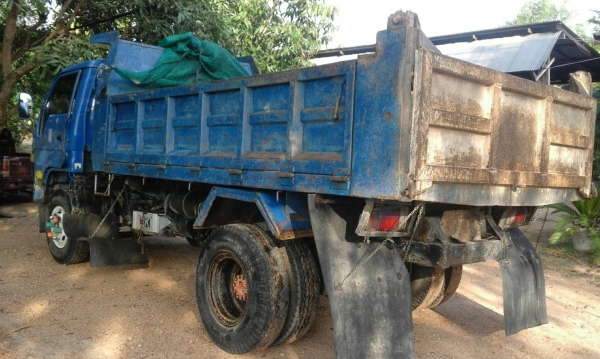 ขาย TOYOTA 6ล้อดั๊มพ์ 5คิว เครื่อง14B115แรง ขาย255000