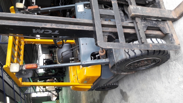 ฟร์อคลิฟท์ 3 ตัน ดีเชล เสา4เมตร