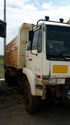 มี4คัน...ขายแยก(หลุดมัดจำ) 10ล้อ320แรง NISSAN CWM454M..ปี48 มีระบบลากพ่วง รถห้างแท้ เล่มพร้อม..