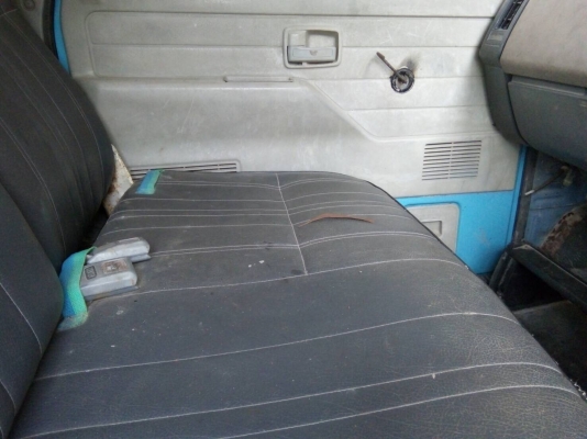 6ล้อดั้ม88แรง..ISUZU NKR เครื่อง 4JB1 ...ดั้มดิน ยาว3ม.เล่มพร้อม