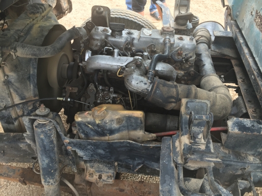 6ล้อดั้ม88แรง..ISUZU NKR เครื่อง 4JB1 ...ดั้มดิน ยาว3ม.เล่มพร้อม