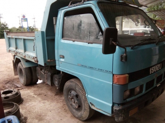6ล้อดั้ม88แรง..ISUZU NKR เครื่อง 4JB1 ...ดั้มดิน ยาว3ม.เล่มพร้อม