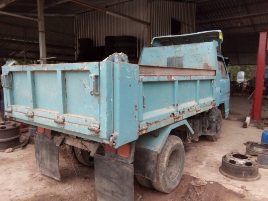 6ล้อดั้ม88แรง..ISUZU NKR เครื่อง 4JB1 ...ดั้มดิน ยาว3ม.เล่มพร้อม