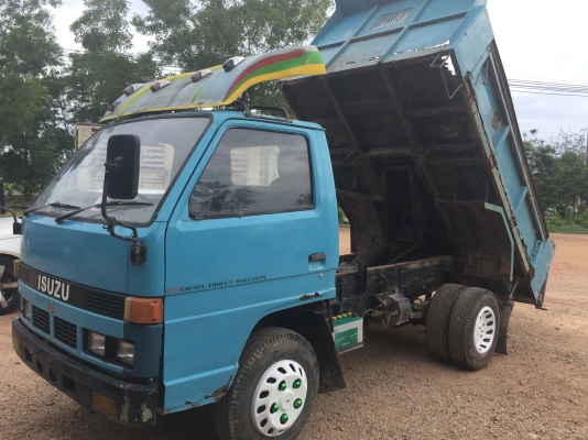 6ล้อดั้ม88แรง..ISUZU NKR เครื่อง 4JB1 ...ดั้มดิน ยาว3ม.เล่มพร้อม