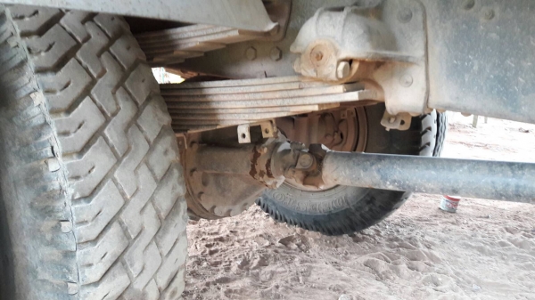 ขาย 6 ล้อใหญ่ ยาง 900 HINO KR320 กระบะยาว 5.50 เมตร เครื่อง EH700 168 แรงม้า วางหัวสิงไฮเทค คัสซีสวยตลอดเส้น พวงมาลัยพาวเวอร์ ทะเบียนพร้อมโอน