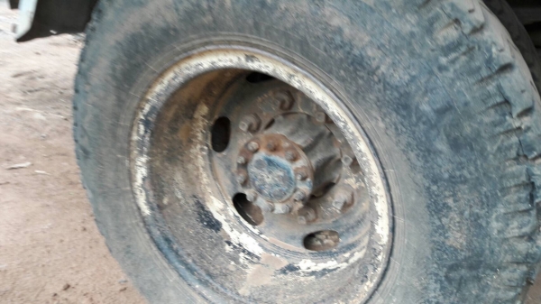 ขาย 6 ล้อใหญ่ ยาง 900 HINO KR320 กระบะยาว 5.50 เมตร เครื่อง EH700 168 แรงม้า วางหัวสิงไฮเทค คัสซีสวยตลอดเส้น พวงมาลัยพาวเวอร์ ทะเบียนพร้อมโอน