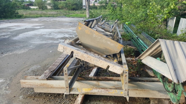 ขาย แพนท์ลอย สภาพพร้อมใช้งาน อุปกรณ์มีครบ