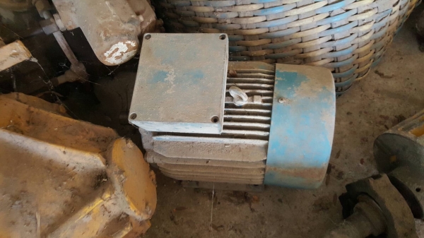 ขาย แพนท์ลอย สภาพพร้อมใช้งาน อุปกรณ์มีครบ