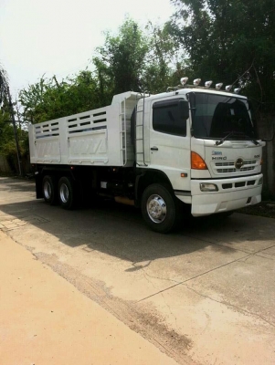 ขายรถสิบล้อ HINO Mega  320แรงปี51 ดั้มสามมิตร มีระบบลากพ่วง
