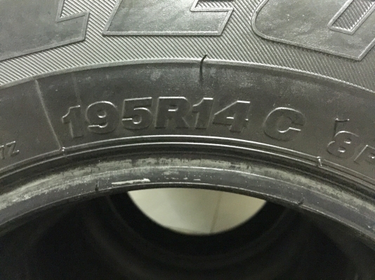 ขายยาง Bridgestone LEO 677 ขอบ14" จำนวน 3 เส้น