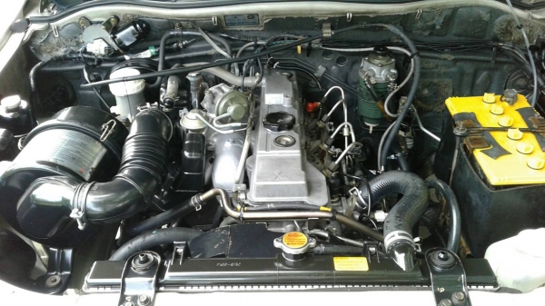 MITSUBISHI STRADA 2.8 GLX MEGA CAB ปี 04