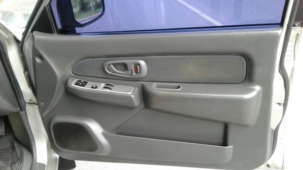 MITSUBISHI STRADA 2.8 GLX MEGA CAB ปี 04