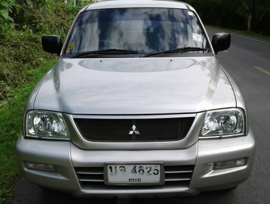 MITSUBISHI STRADA 2.8 GLX MEGA CAB ปี 04