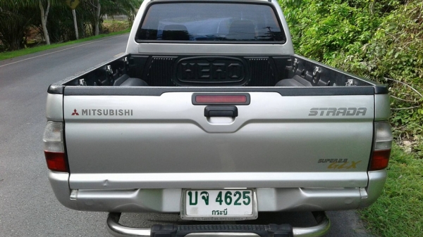 MITSUBISHI STRADA 2.8 GLX MEGA CAB ปี 04