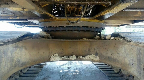 ขาย KOMATSU PC 200-6 สภาพสวยพร้อมใช้ ติดต่อ คุณ อ๊อฟ พิจิตร 086-737-9991 ขาย KOMATSU PC 200-6 สภาพสวยพร้อมใช้ ติดต่อ คุณ อ๊อฟ พิจิตร 086-737-9991