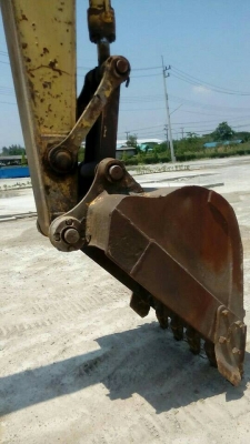 ขาย KOMATSU PC 200-6 สภาพสวยพร้อมใช้ ติดต่อ คุณ อ๊อฟ พิจิตร 086-737-9991 ขาย KOMATSU PC 200-6 สภาพสวยพร้อมใช้ ติดต่อ คุณ อ๊อฟ พิจิตร 086-737-9991