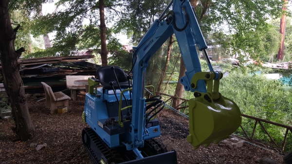 แบคโฮเล็กขึ้นรถกะบะได้ พร้อมใช้งาน มีอินวอย มีลายหัวแย๊ก แบคโฮเล็กขึ้นรถกะบะได้ พร้อมใช้งาน มีอินวอย มีลายหัวแย๊ก