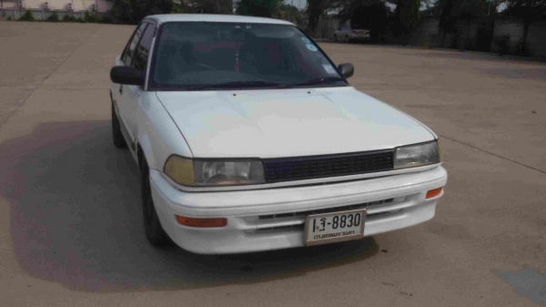 โตโยต้าCololla เครื่อง4-A เครื่องหัวฉีด ดีมาก ช่วงล่างดีแอร์เย็น วิทยุ DVD MP3 กระจกไฟฟ้า พวงมาลัยเพาเวอร์ เซ็นทรัลล๊อก ดิสเบรค 4 ล้อ แก๊ส-น้ำมั