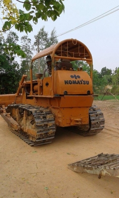 แทรคเตอร์ แทรคเตอร์